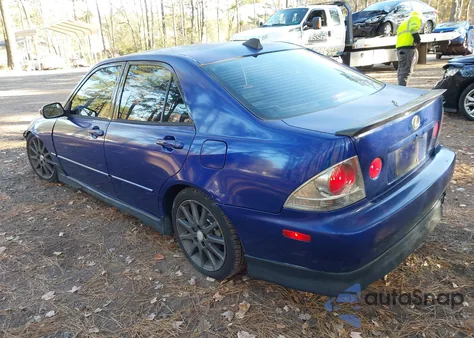 2003 Lexus Is 300 from USA, damaged, VIN JTHBD192X30065612